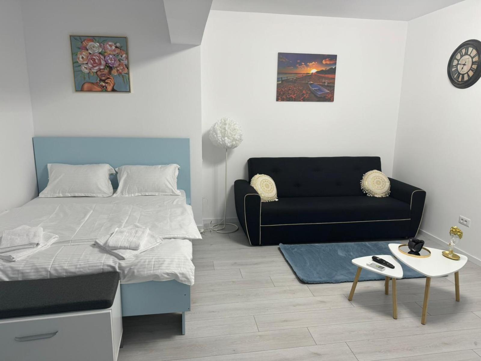 The Moon View Apartment Bucharest Exterior photo